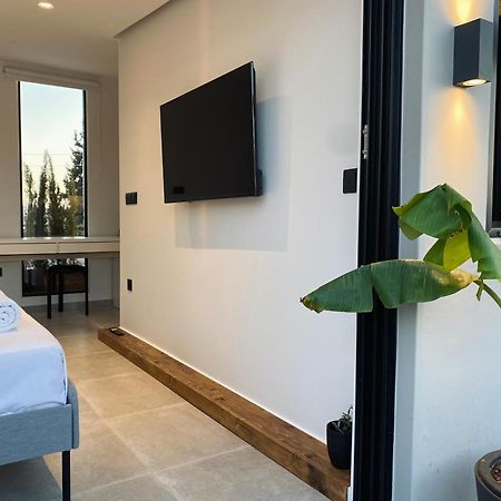 Ferienwohnung Hyperion Penthouse Patras Exterior foto